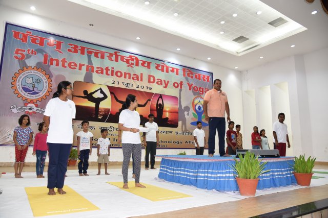 IDY2019@MNNITA